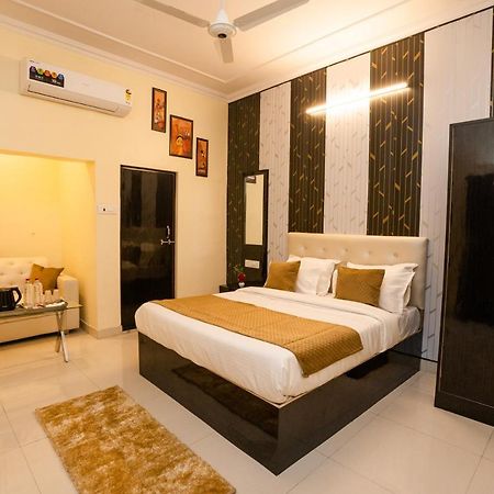 Ventex Inn Lucknow Exterior photo